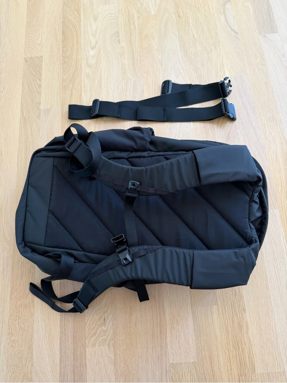 Men's Black Sling Bag - Minimal Everyday Carry